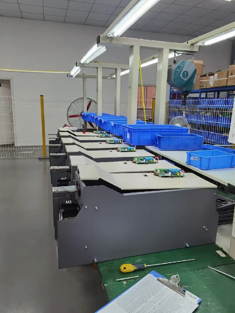 电力调整器触发？楣收系脑蛴心男？