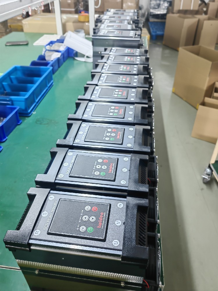 电力调整器运行过程中忽然断电，来电后无法自动复原到断电前的工作状态，怎么设置能力实现自动复原？